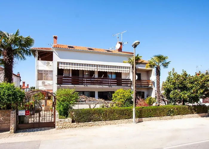 Apartment Nola By Rent Istria